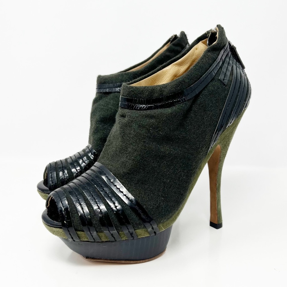 L.A.M.B. Glance Wool Platform Peep Toe Stilleto Heels